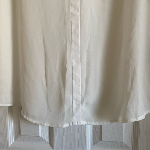 Forever 21 Chiffon Top - Picture 3 of 7